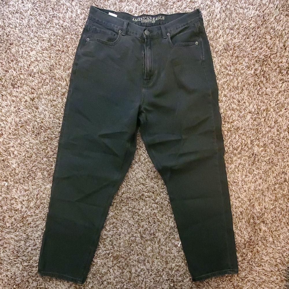 American Eagle Mom Jean